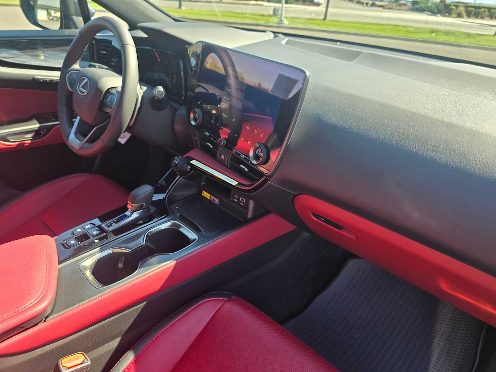 2026 Lexus NX 350h PREMIUM