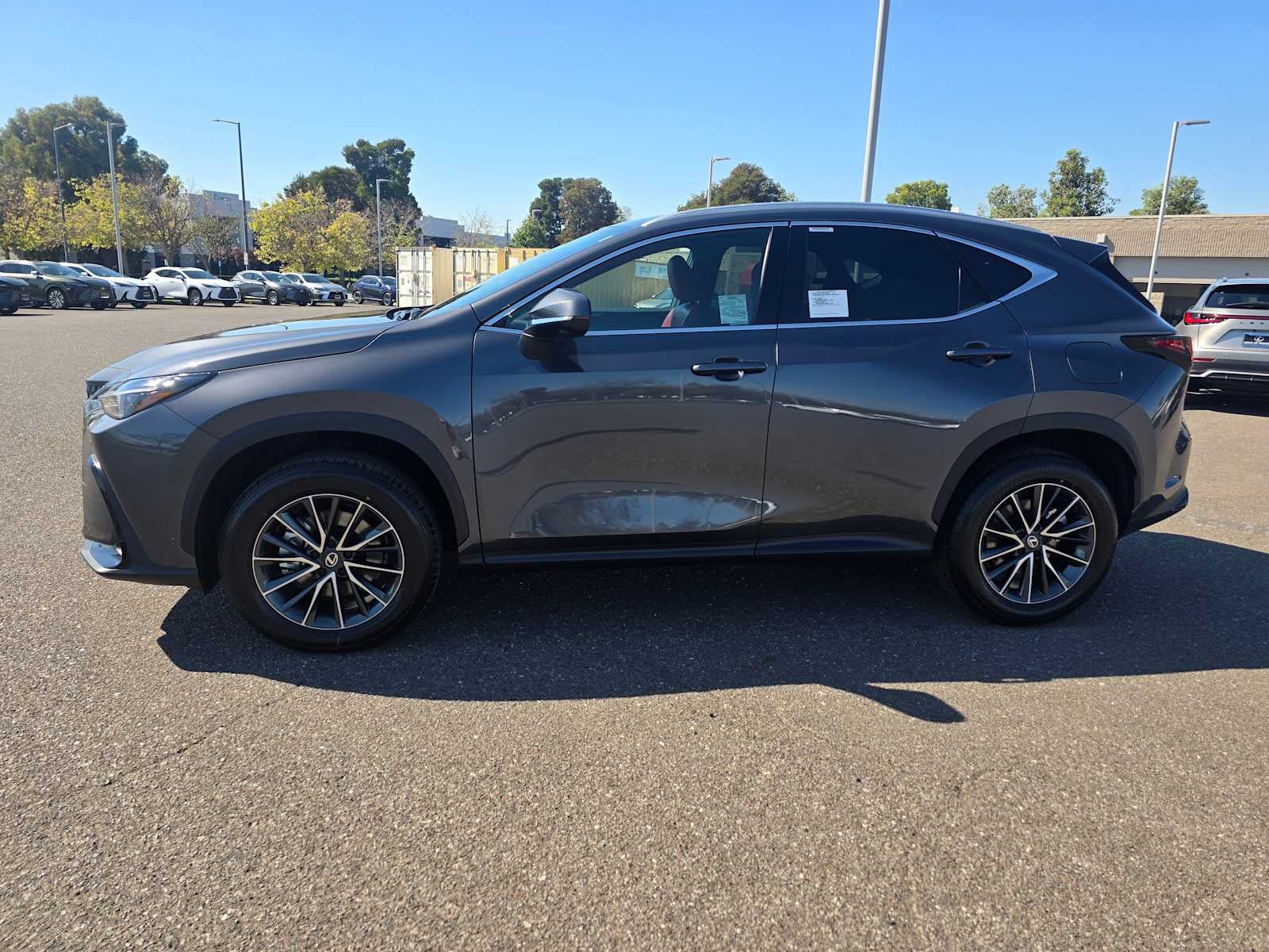 2026 Lexus NX 350h PREMIUM