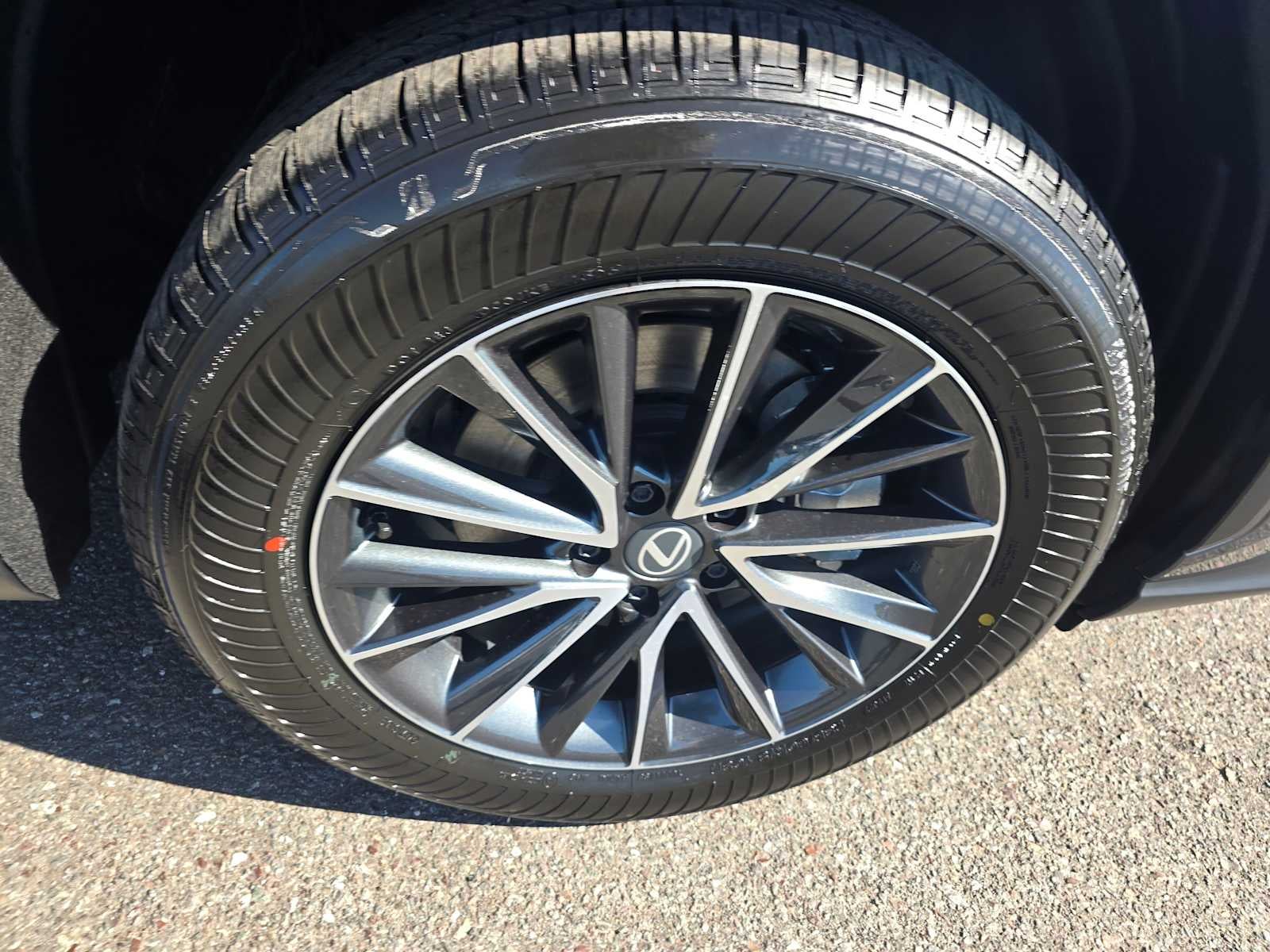 2026 Lexus NX 350h PREMIUM