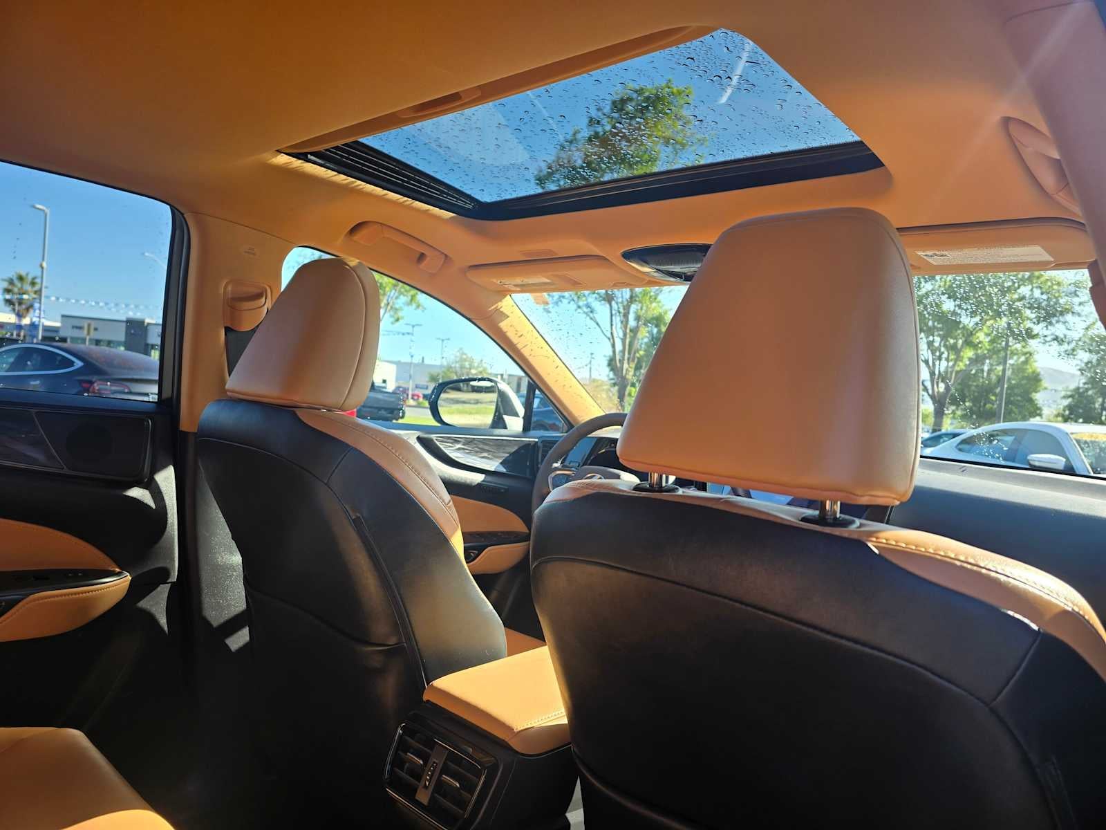 2026 Lexus NX 350h PREMIUM