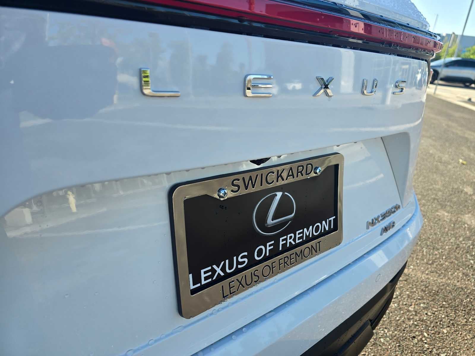 2026 Lexus NX 350h PREMIUM