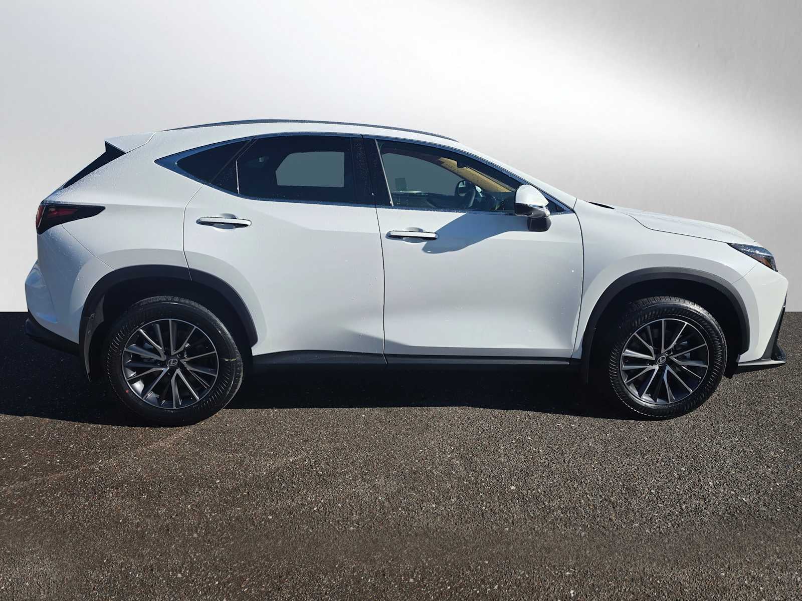 2026 Lexus NX 350h PREMIUM