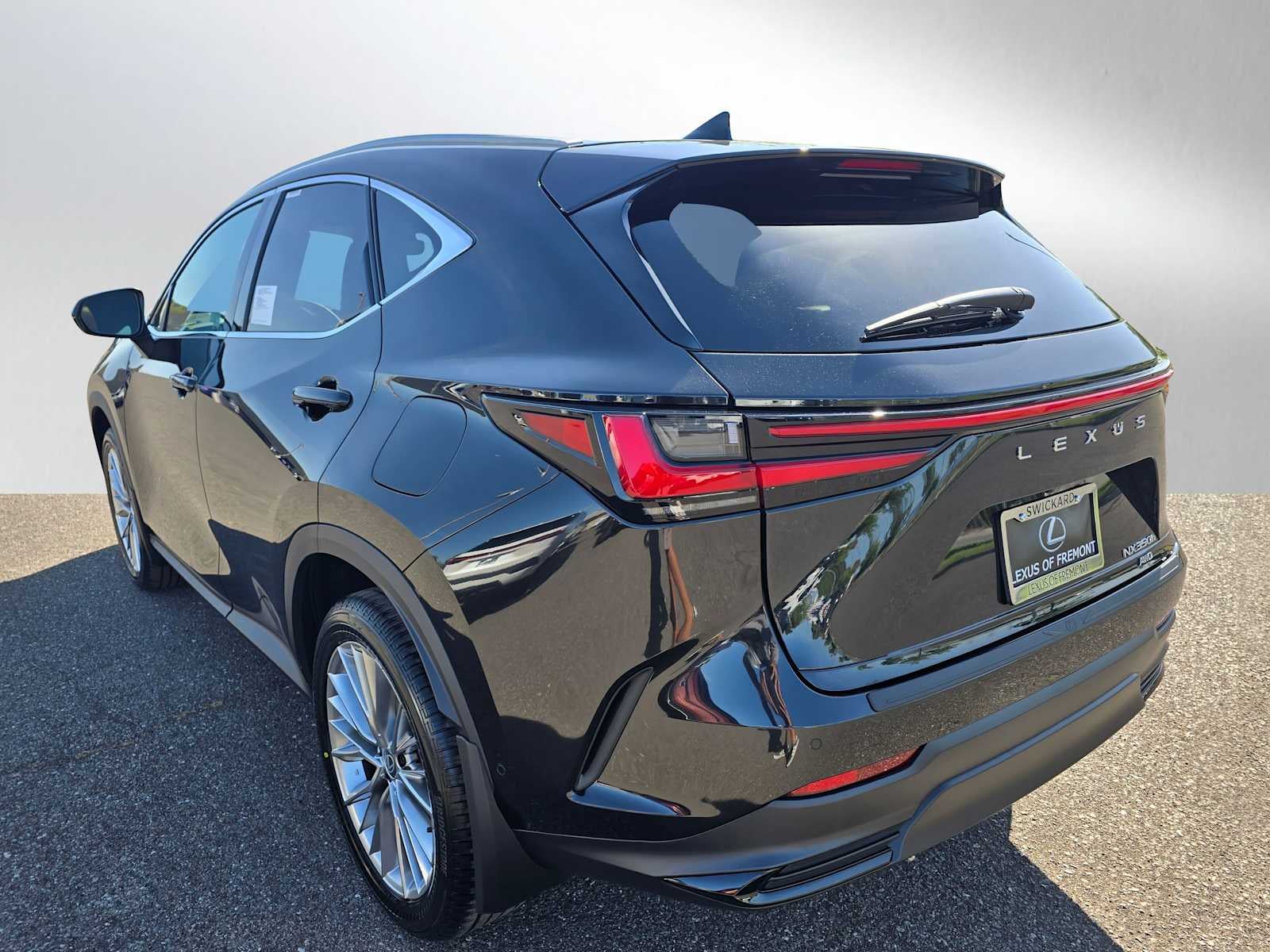 2026 Lexus NX 350h LUXURY AWD