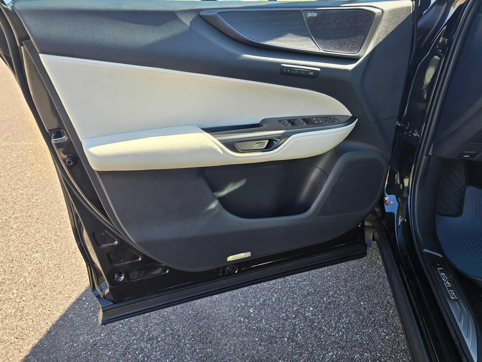 2026 Lexus NX 350h Luxury