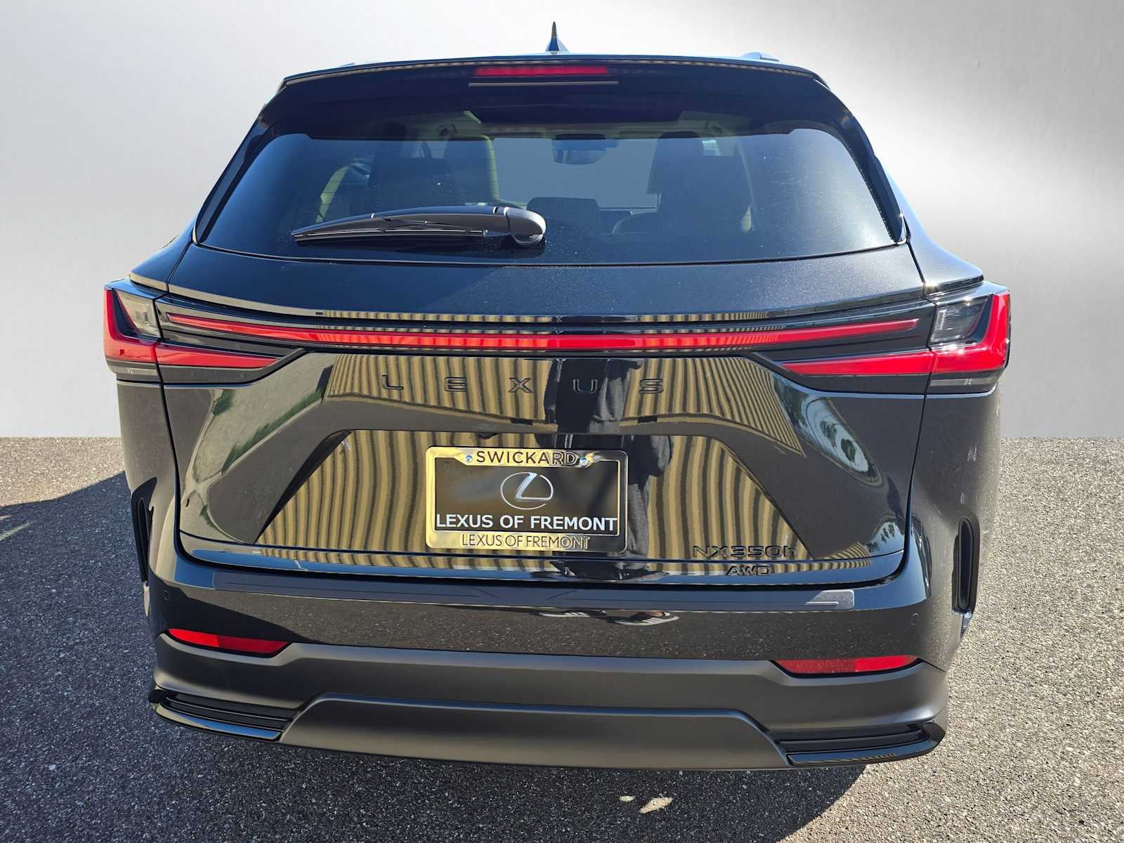 2026 Lexus NX 350h Luxury