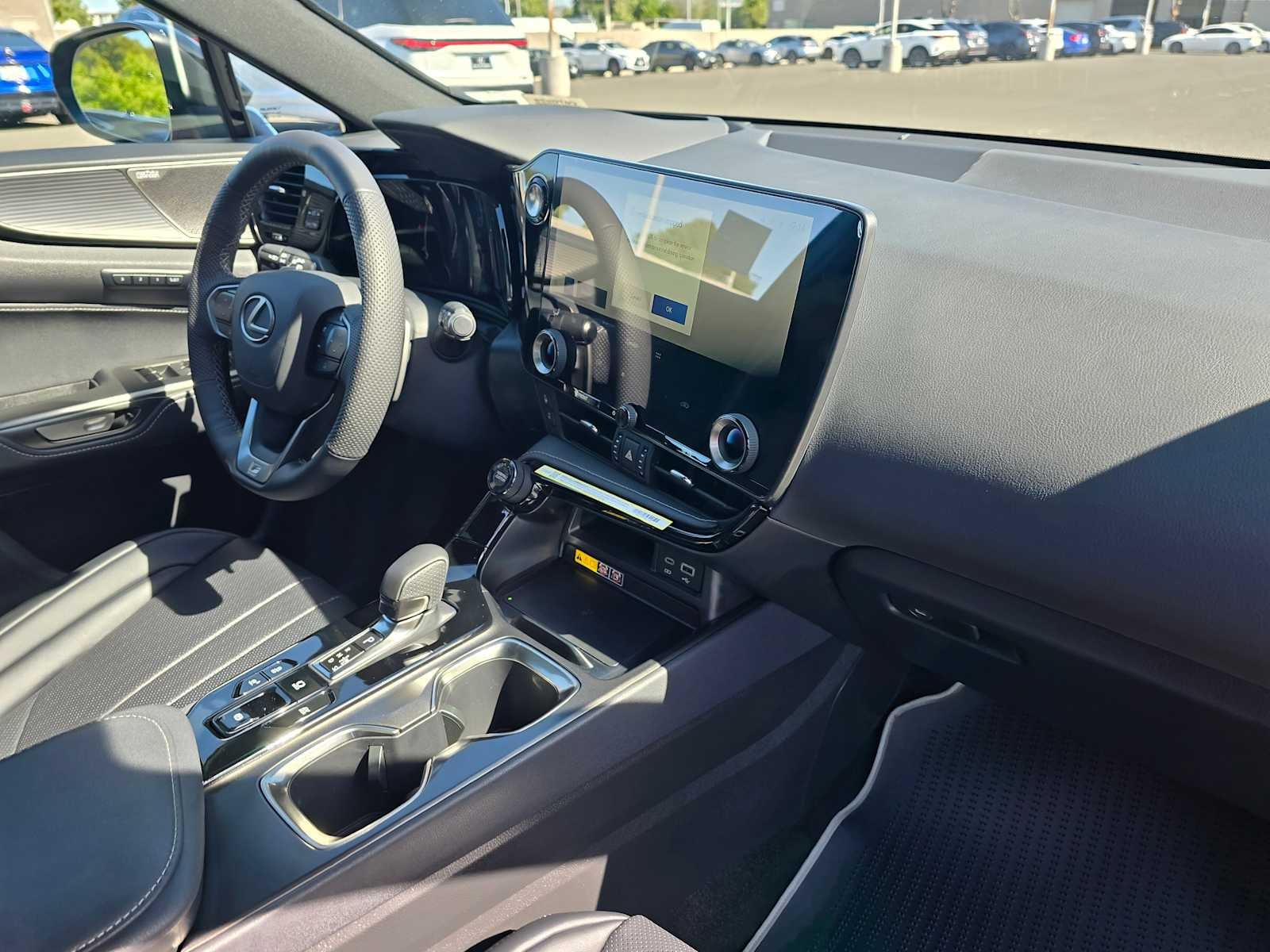 2026 Lexus NX 350h F SPORT Handling