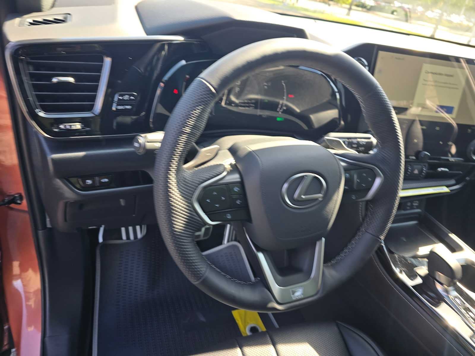 2026 Lexus NX 350h F SPORT Handling