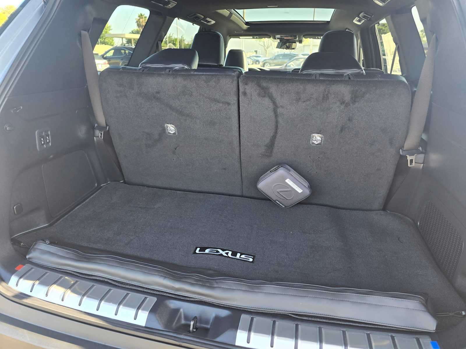 2025 Lexus TX Luxury