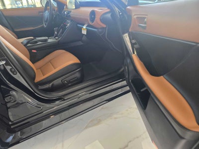 2025 Lexus IS F SPORT Design