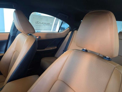 2025 Lexus IS F SPORT Design