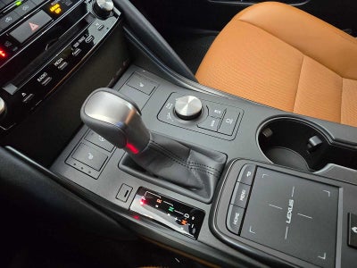 2025 Lexus IS F SPORT Design