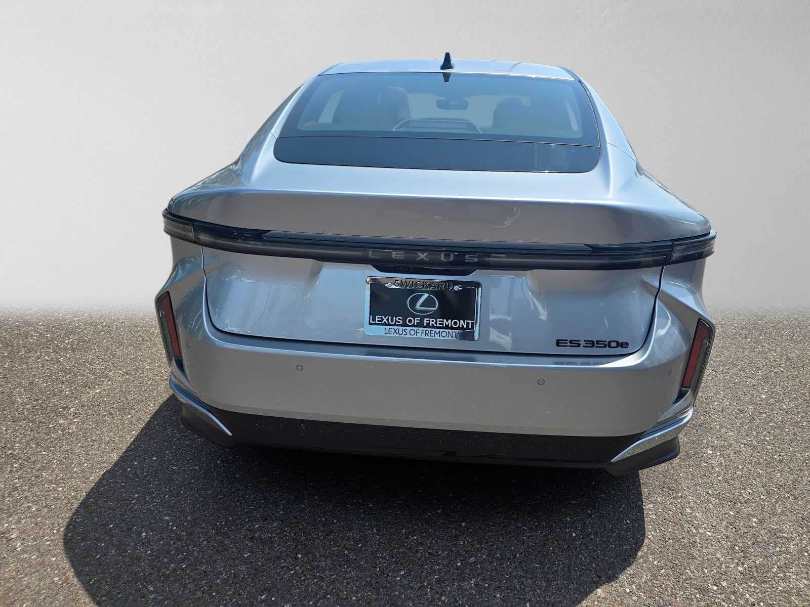2026 Lexus ES 350e PREMIUM