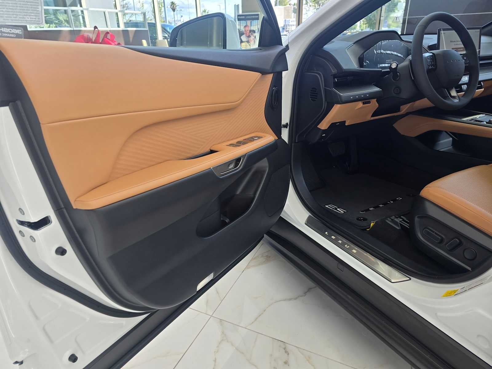 2026 Lexus ES 350e PREMIUM