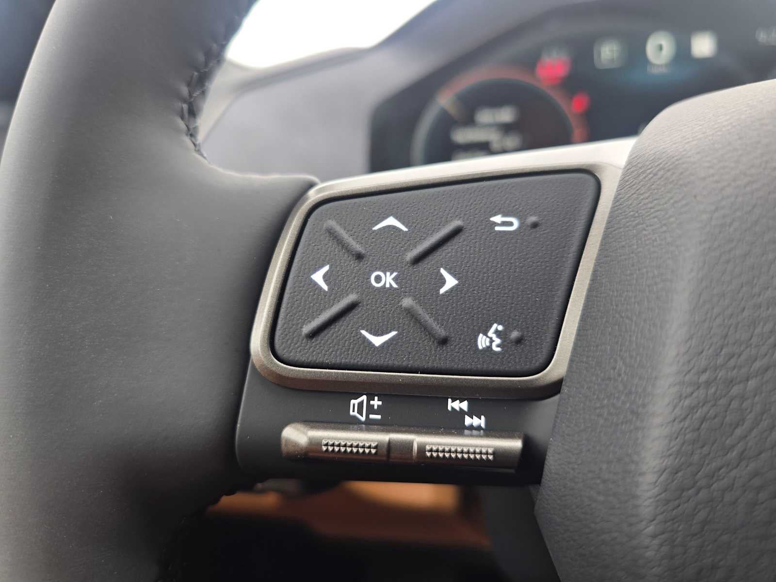 2026 Lexus ES 350e PREMIUM
