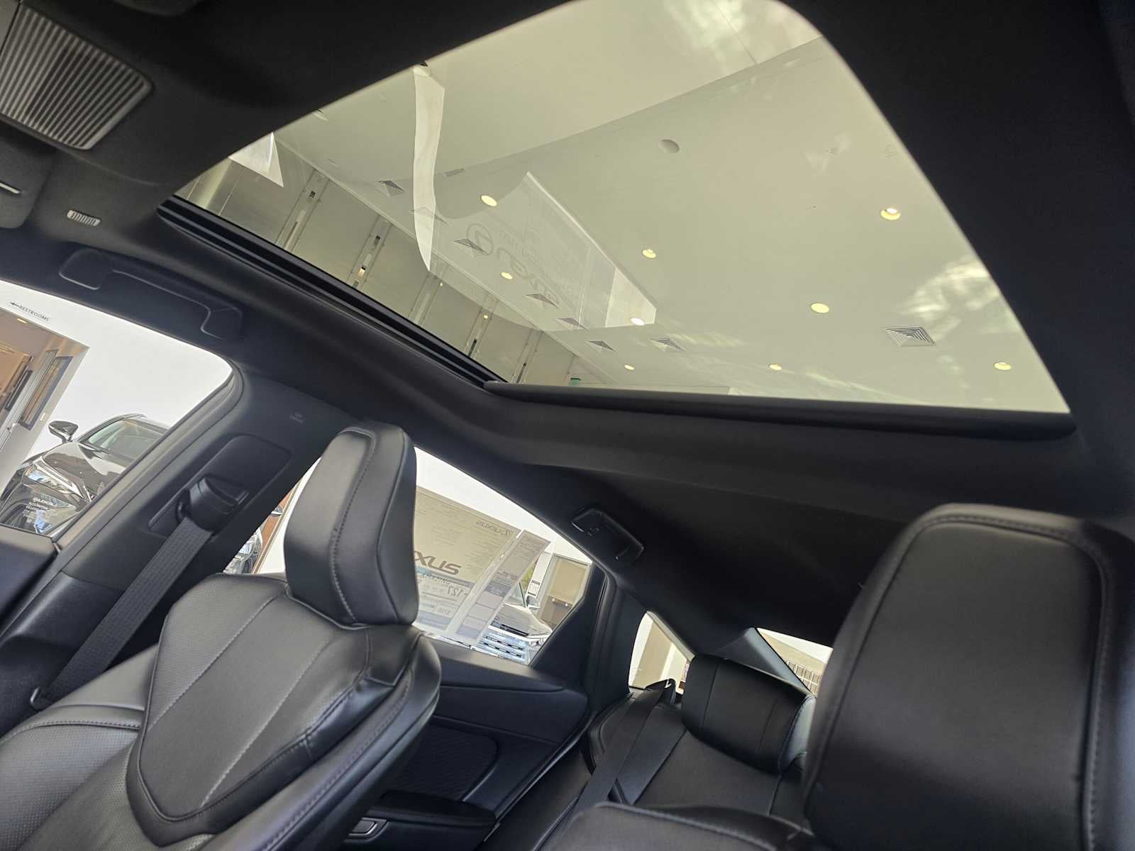 2026 Lexus ES 350e PREMIUM