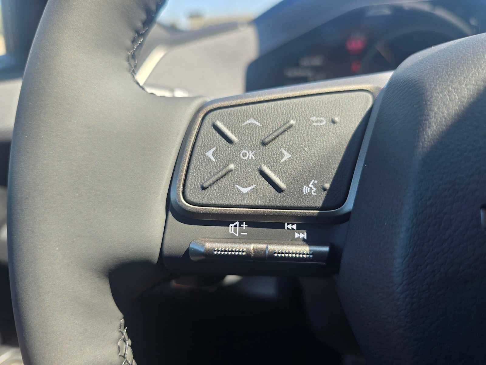 2026 Lexus ES 350e PREMIUM