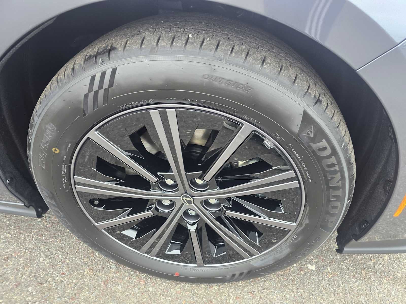 2026 Lexus ES 350e PREMIUM