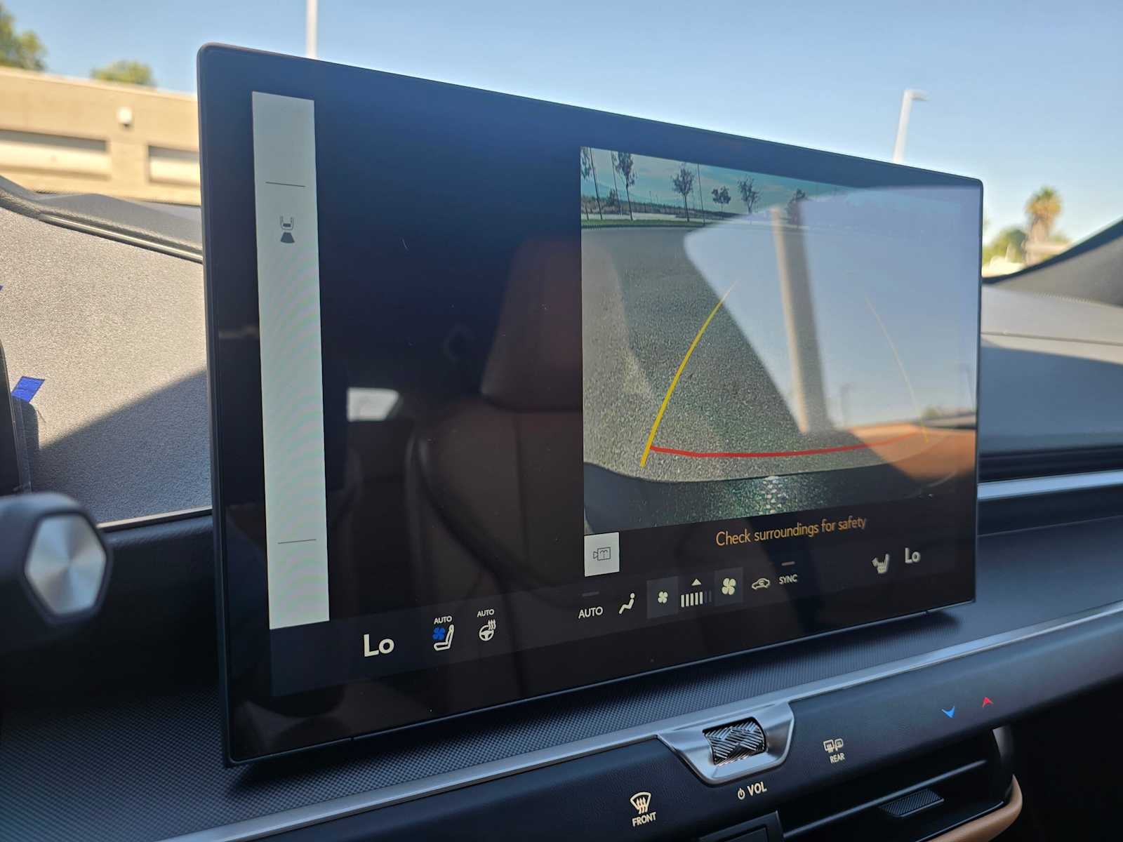 2026 Lexus ES 350e PREMIUM