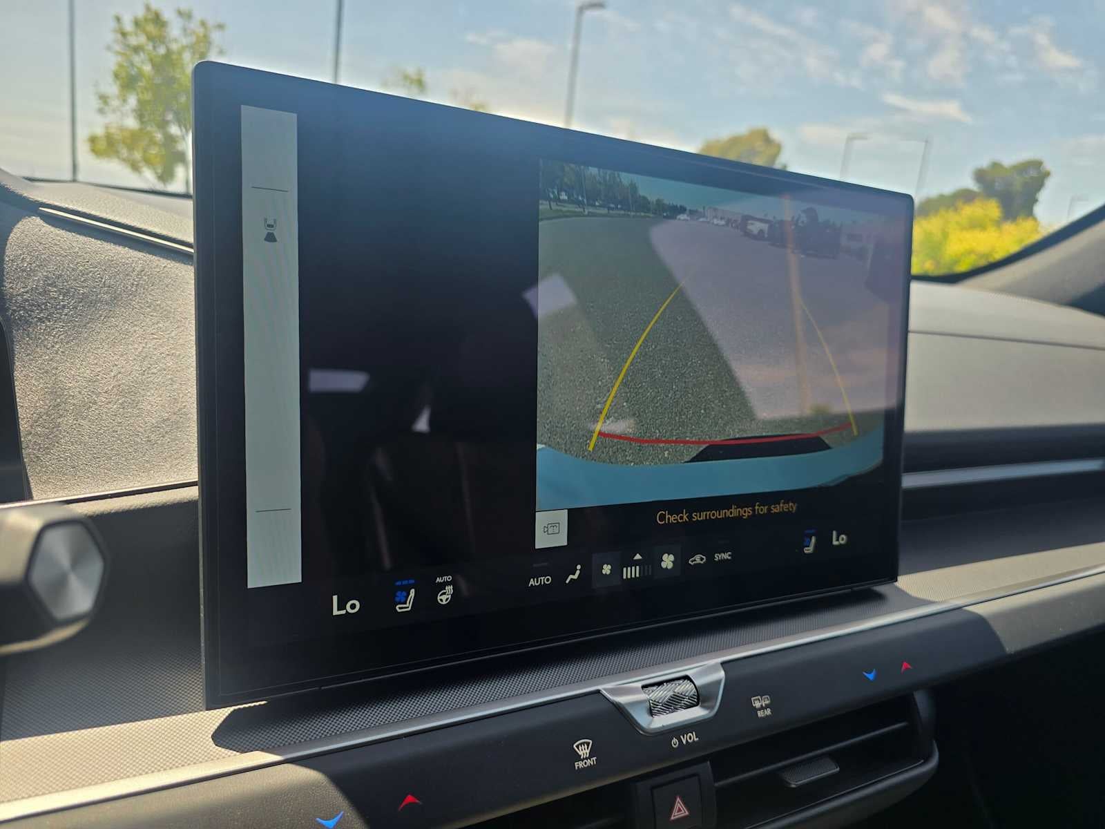 2026 Lexus ES 350e PREMIUM