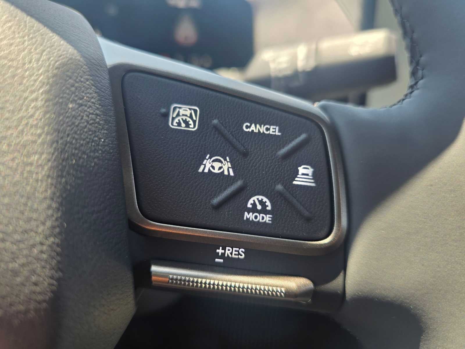 2026 Lexus ES 350e PREMIUM