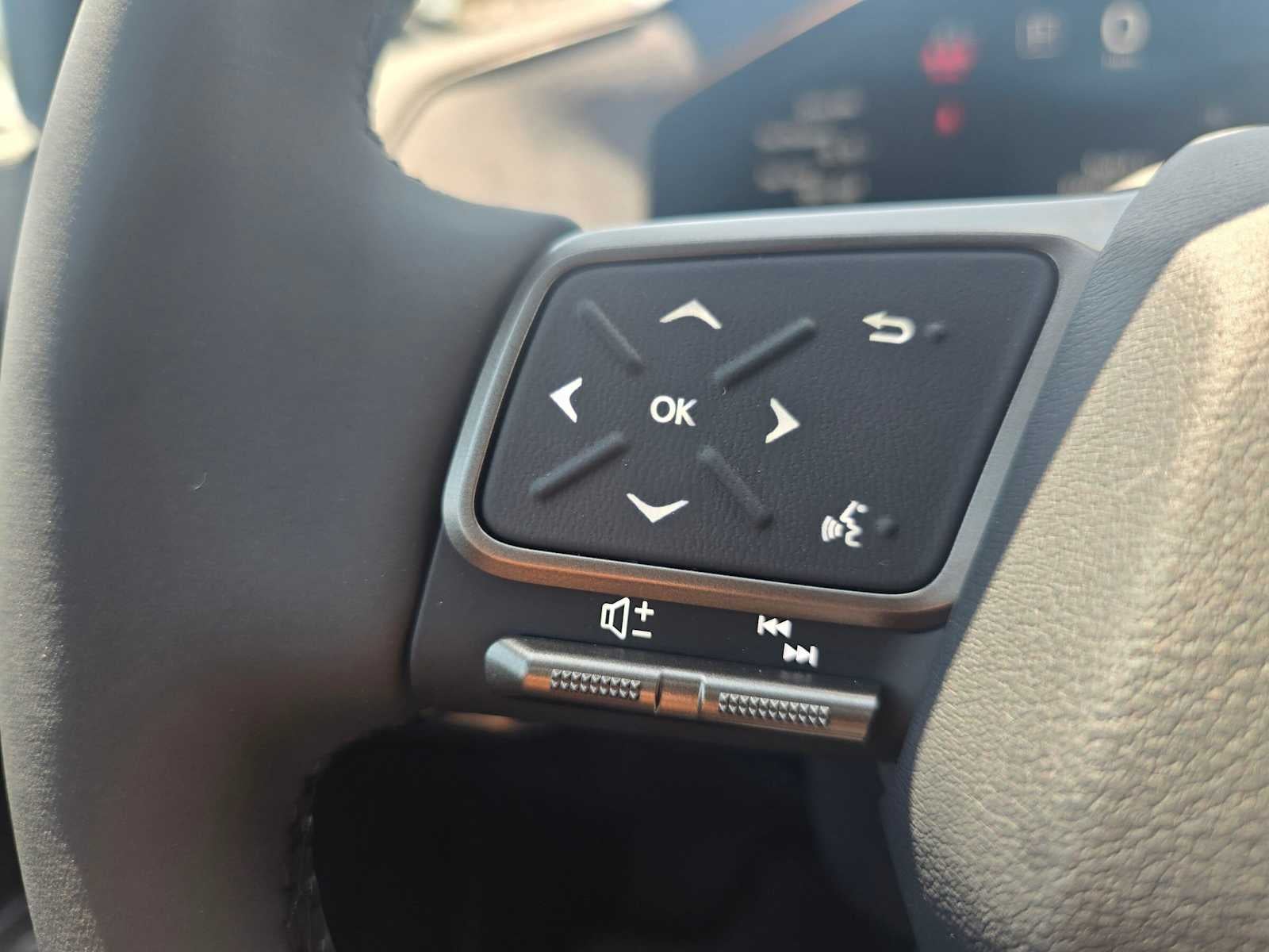 2026 Lexus ES 350e PREMIUM