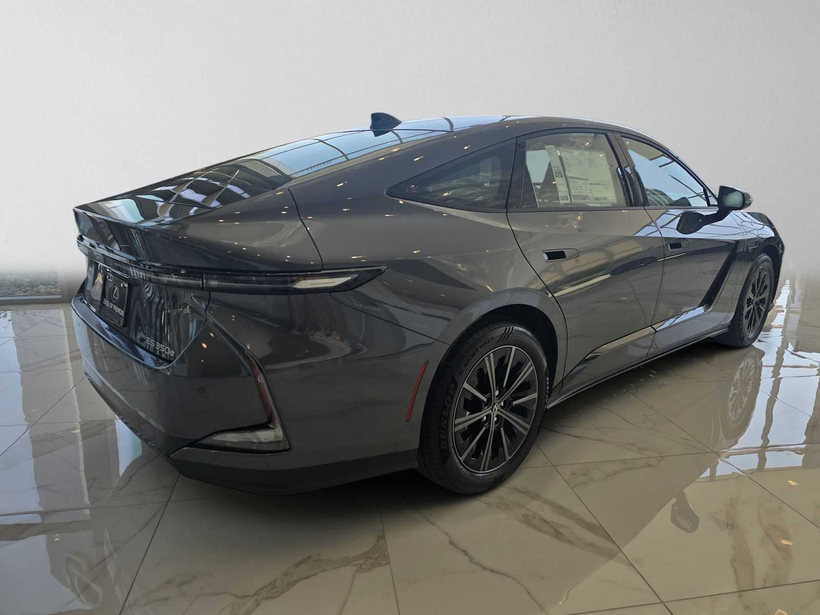 2026 Lexus ES 350e Premium