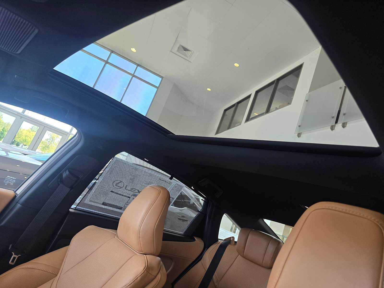 2026 Lexus ES 500e LUXURY AWD