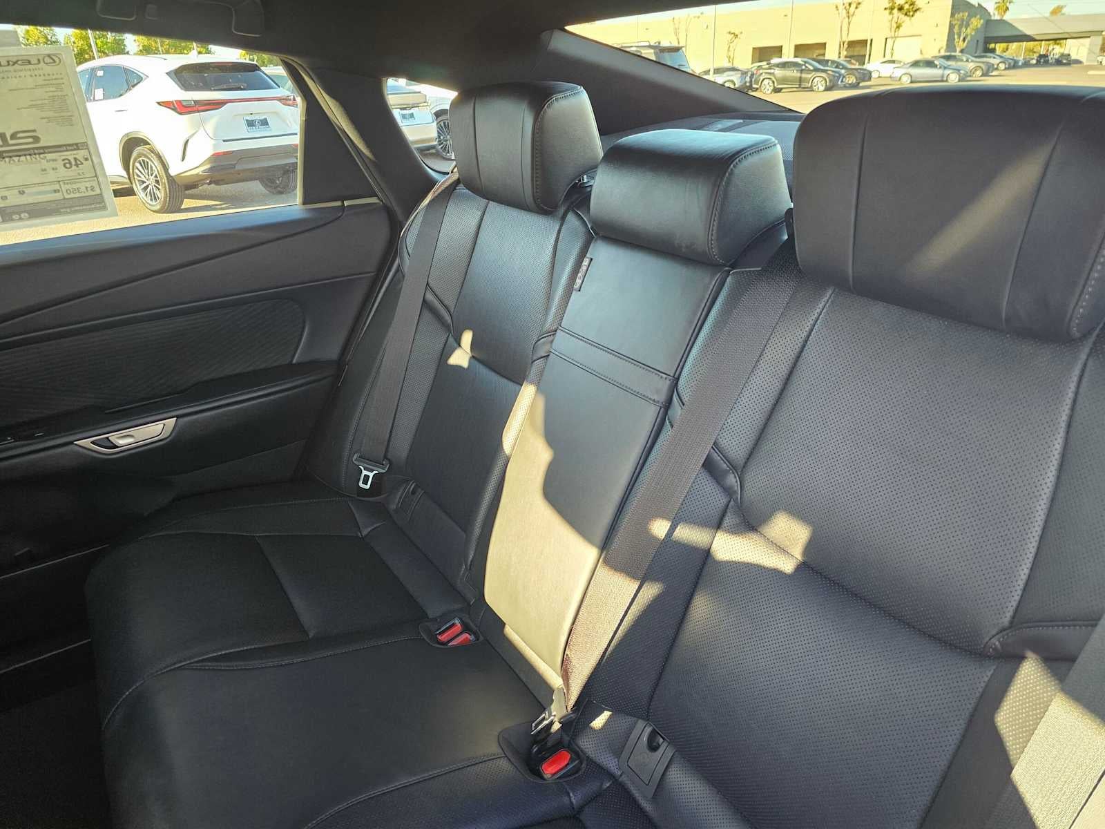 2026 Lexus ES 350h PREMIUM
