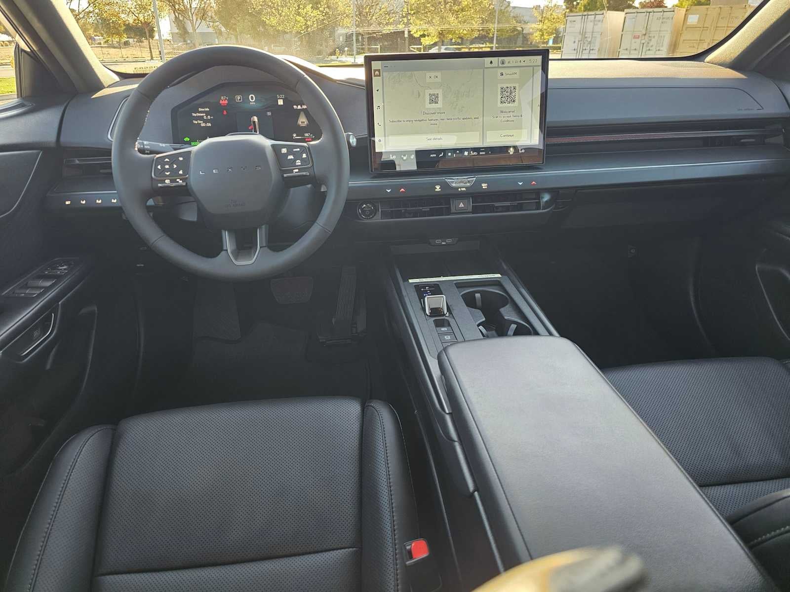 2026 Lexus ES 350h PREMIUM
