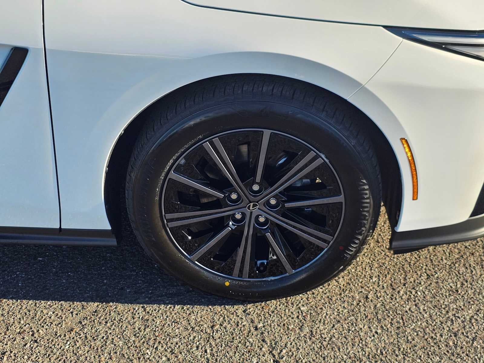 2026 Lexus ES 350h PREMIUM