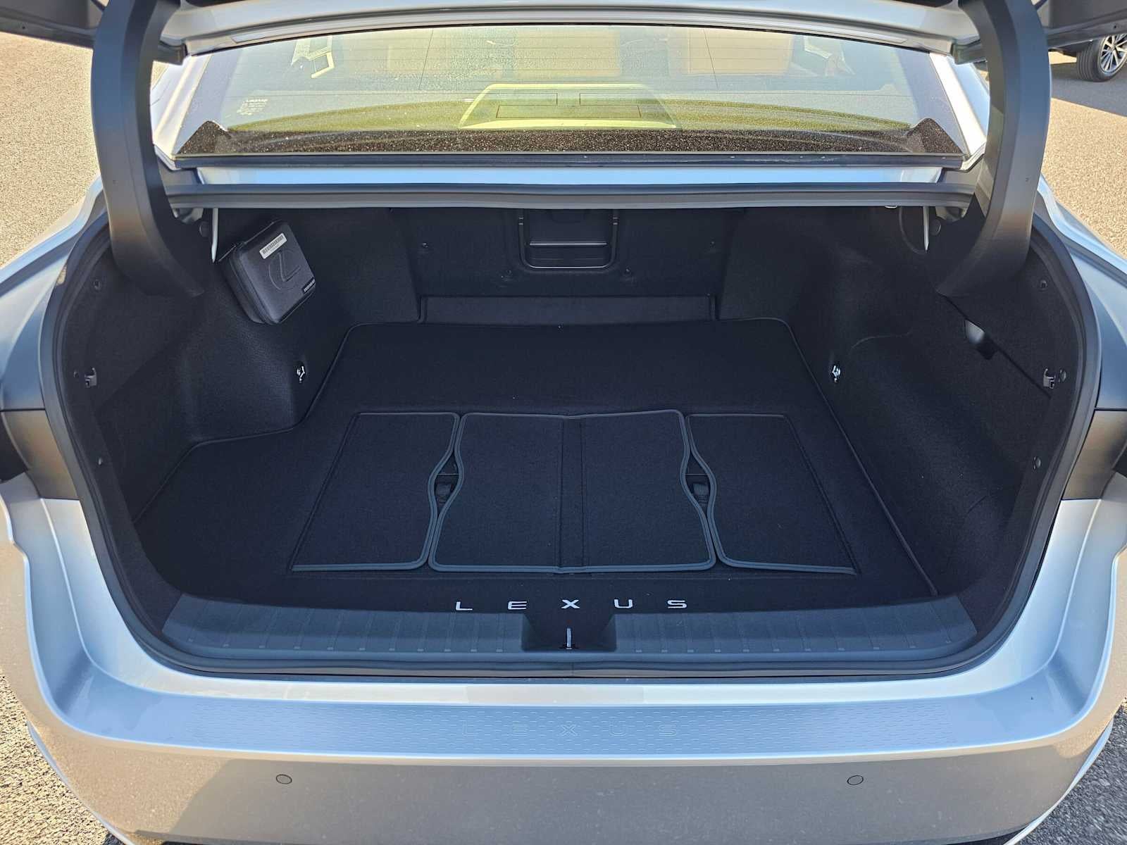 2026 Lexus ES 350h PREMIUM PLUS