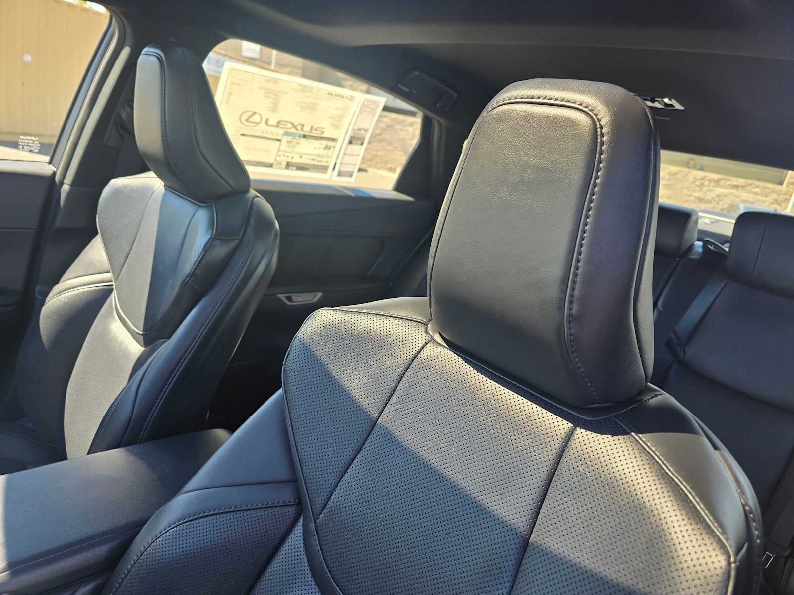 2026 Lexus ES 350h PREMIUM
