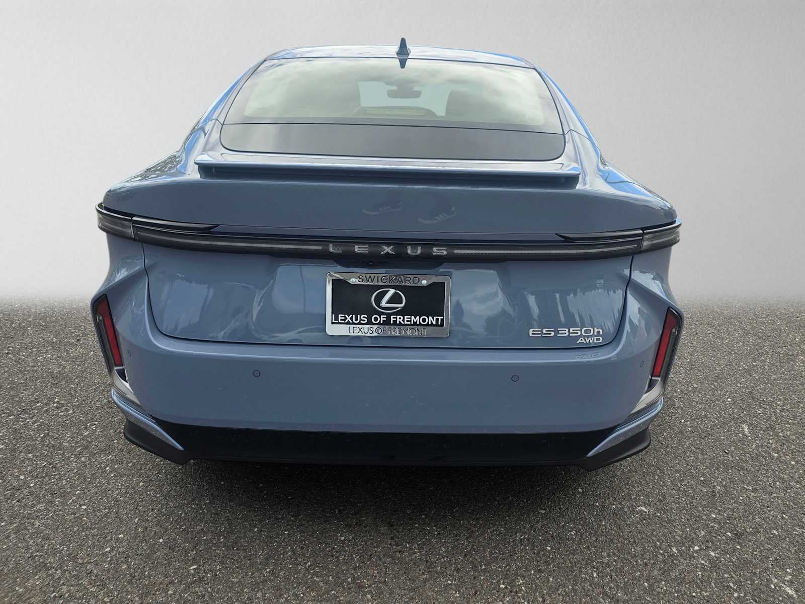 2026 Lexus ES 350h PREMIUM AWD