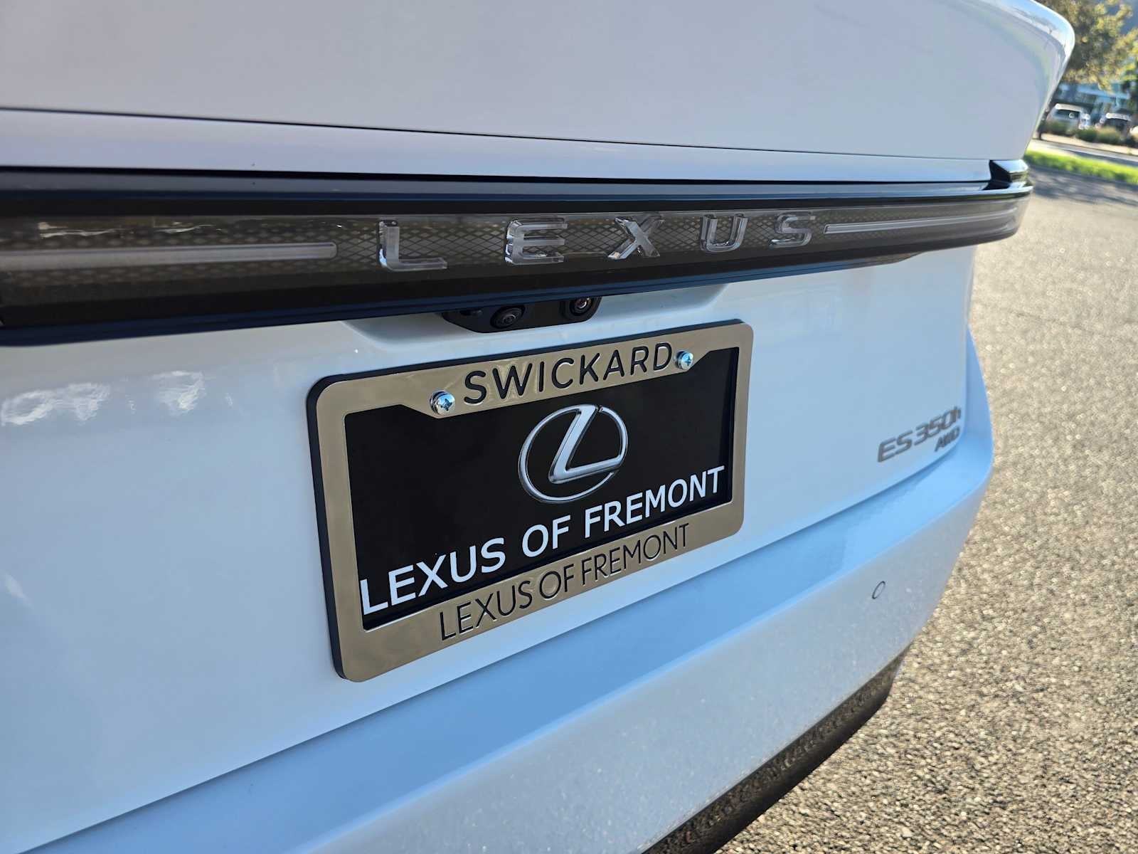 2026 Lexus ES 350h PREMIUM PLUS AWD