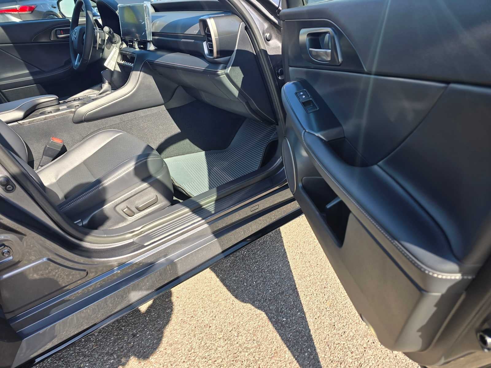 2026 Lexus IS 350 F SPORT Design