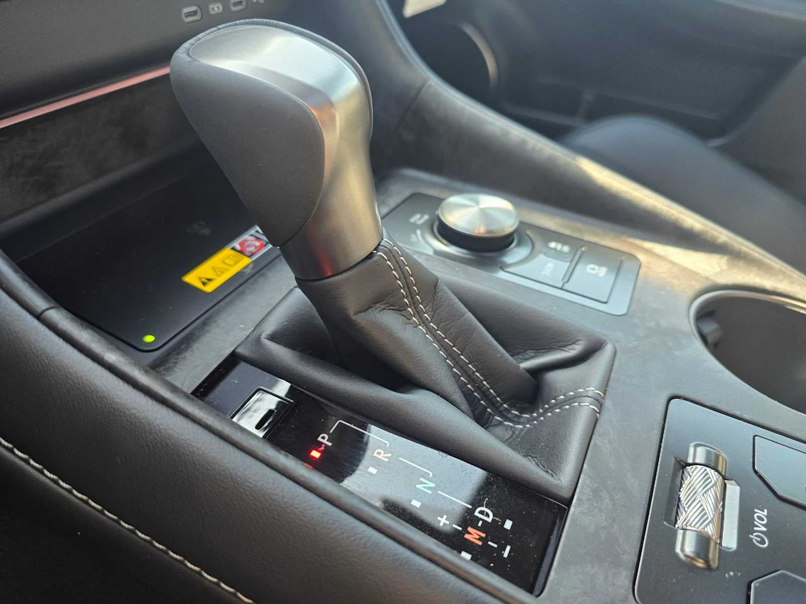 2026 Lexus IS 350 F SPORT Design