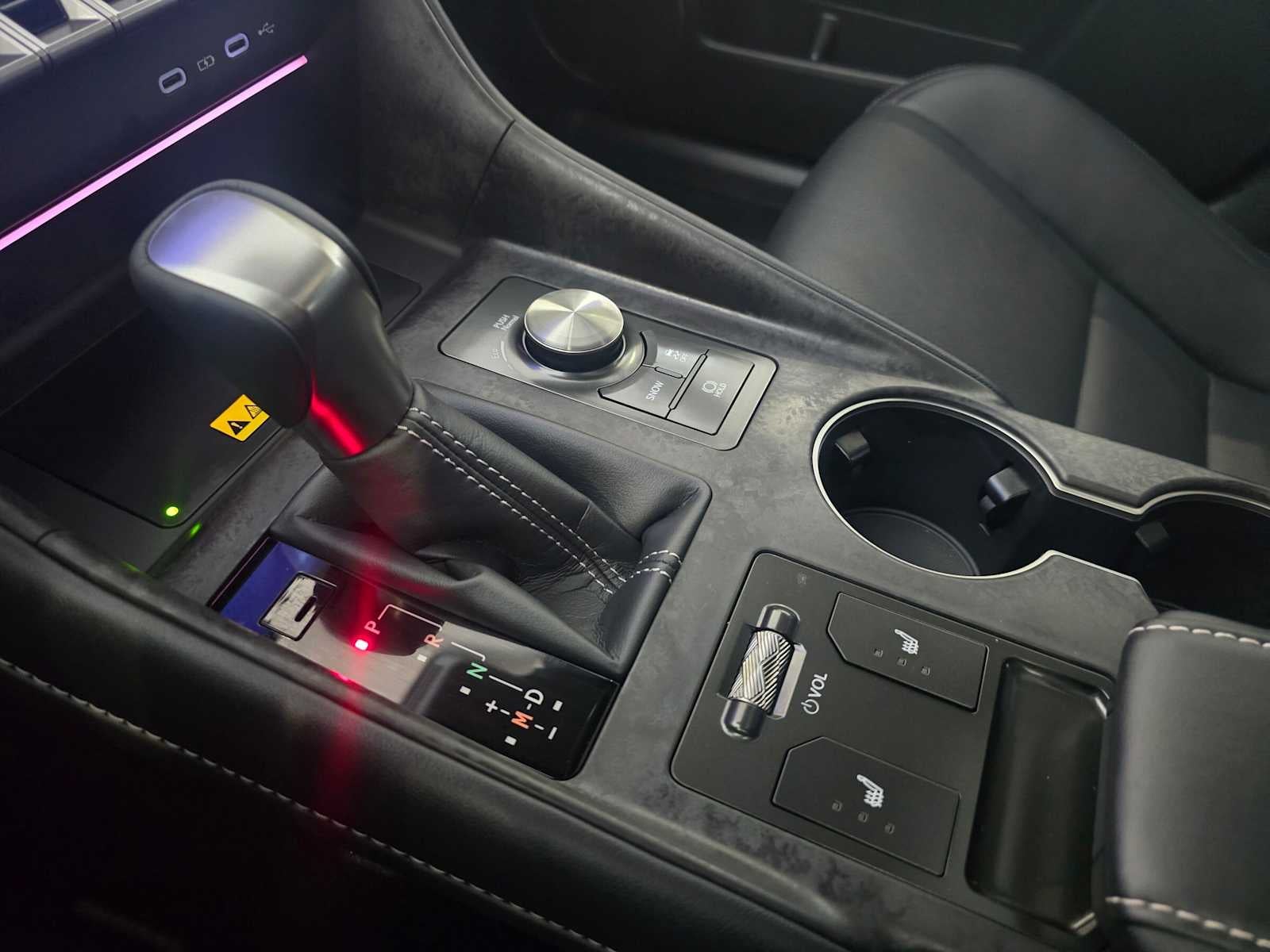 2026 Lexus IS 350 F SPORT DESIGN