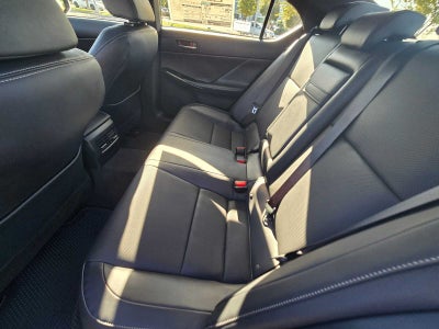 2025 Lexus IS IS 300