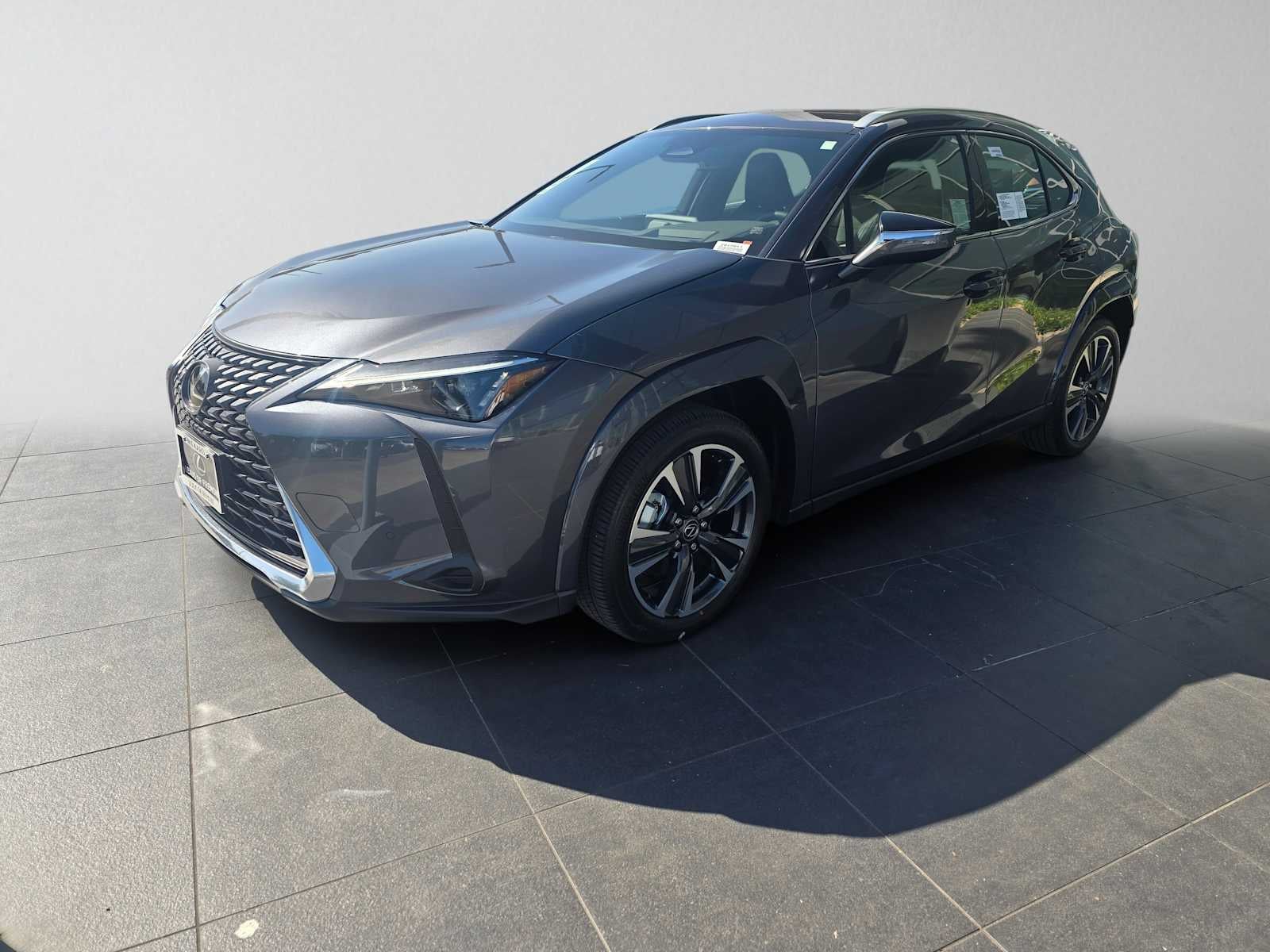 2026 Lexus UX 300h PREMIUM AWD
