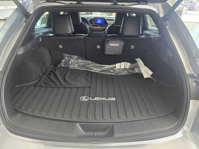 2026 Lexus UX 300h F SPORT DESIGN AWD