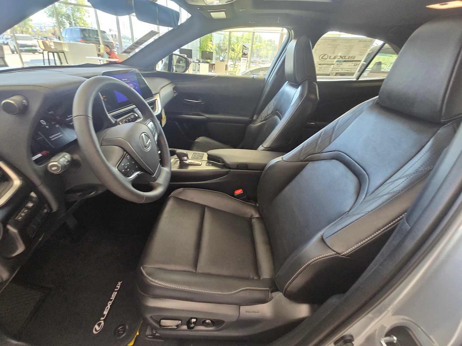 2026 Lexus UX 300h F SPORT DESIGN AWD