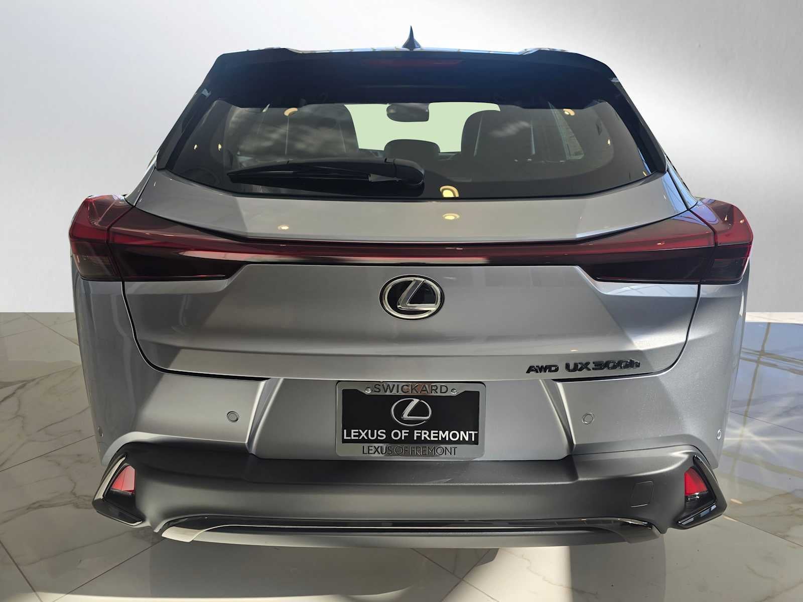 2026 Lexus UX 300h F SPORT DESIGN AWD