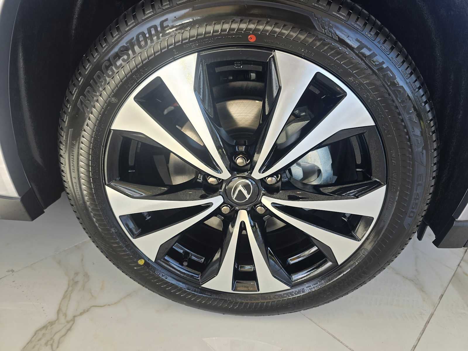 2026 Lexus UX 300h F SPORT DESIGN AWD