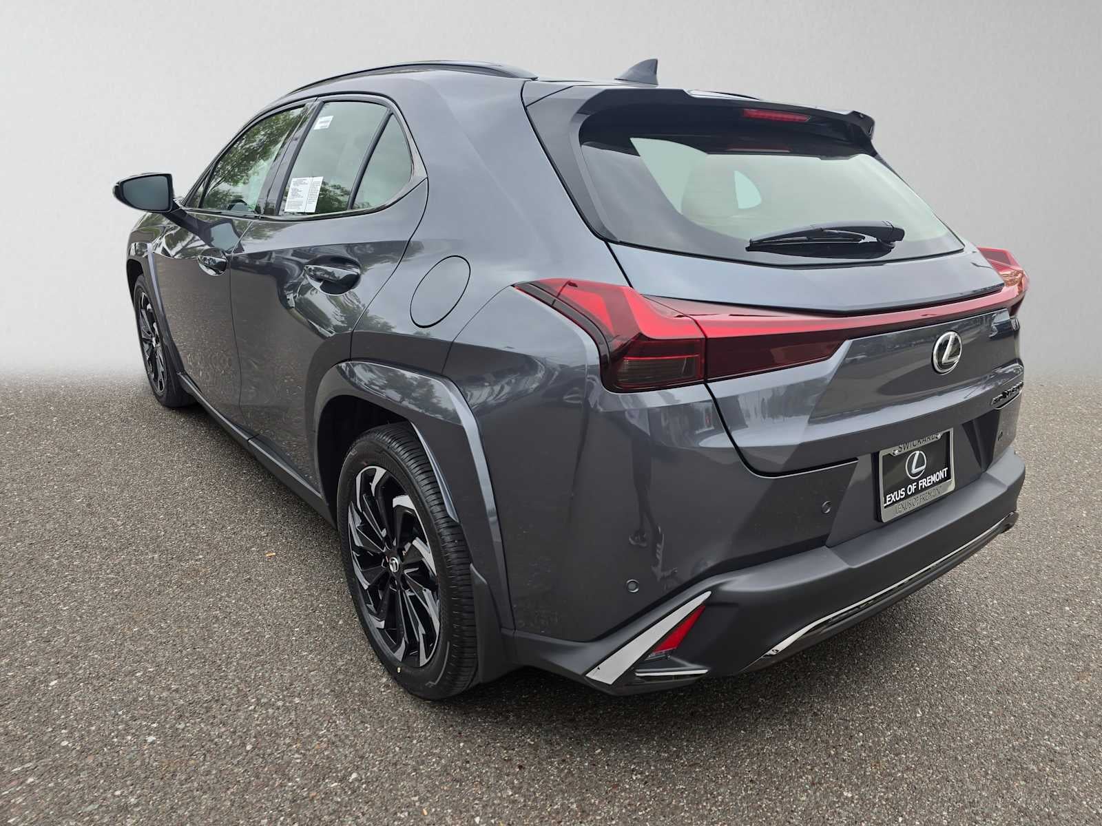 2026 Lexus UX 300h F SPORT DESIGN AWD