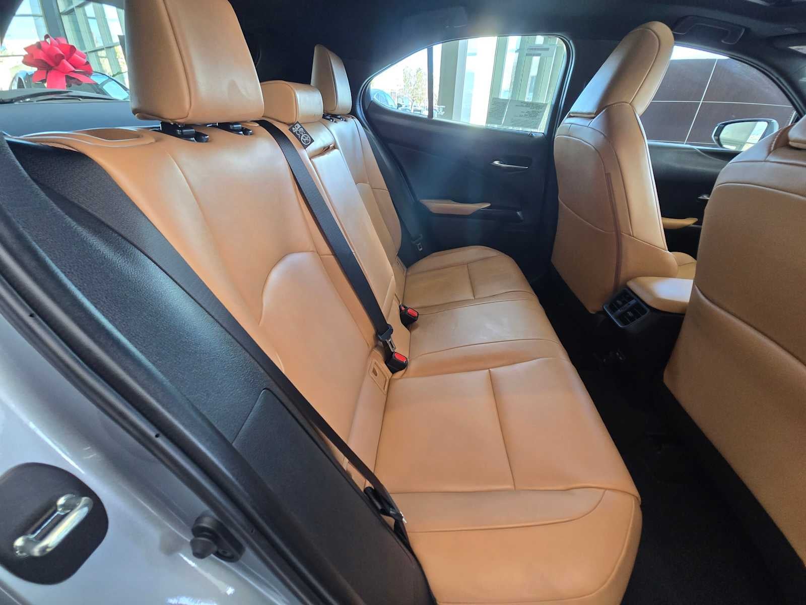 2025 Lexus UX Premium