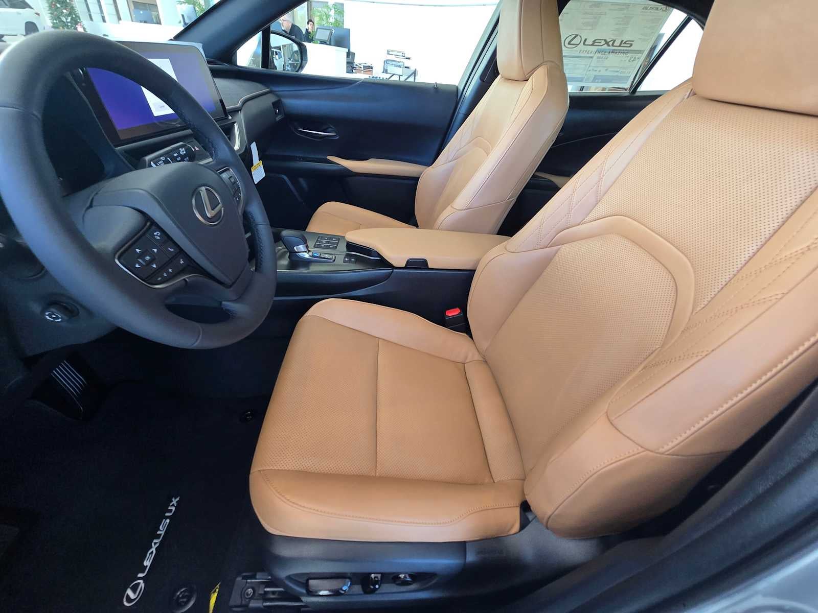 2025 Lexus UX Premium