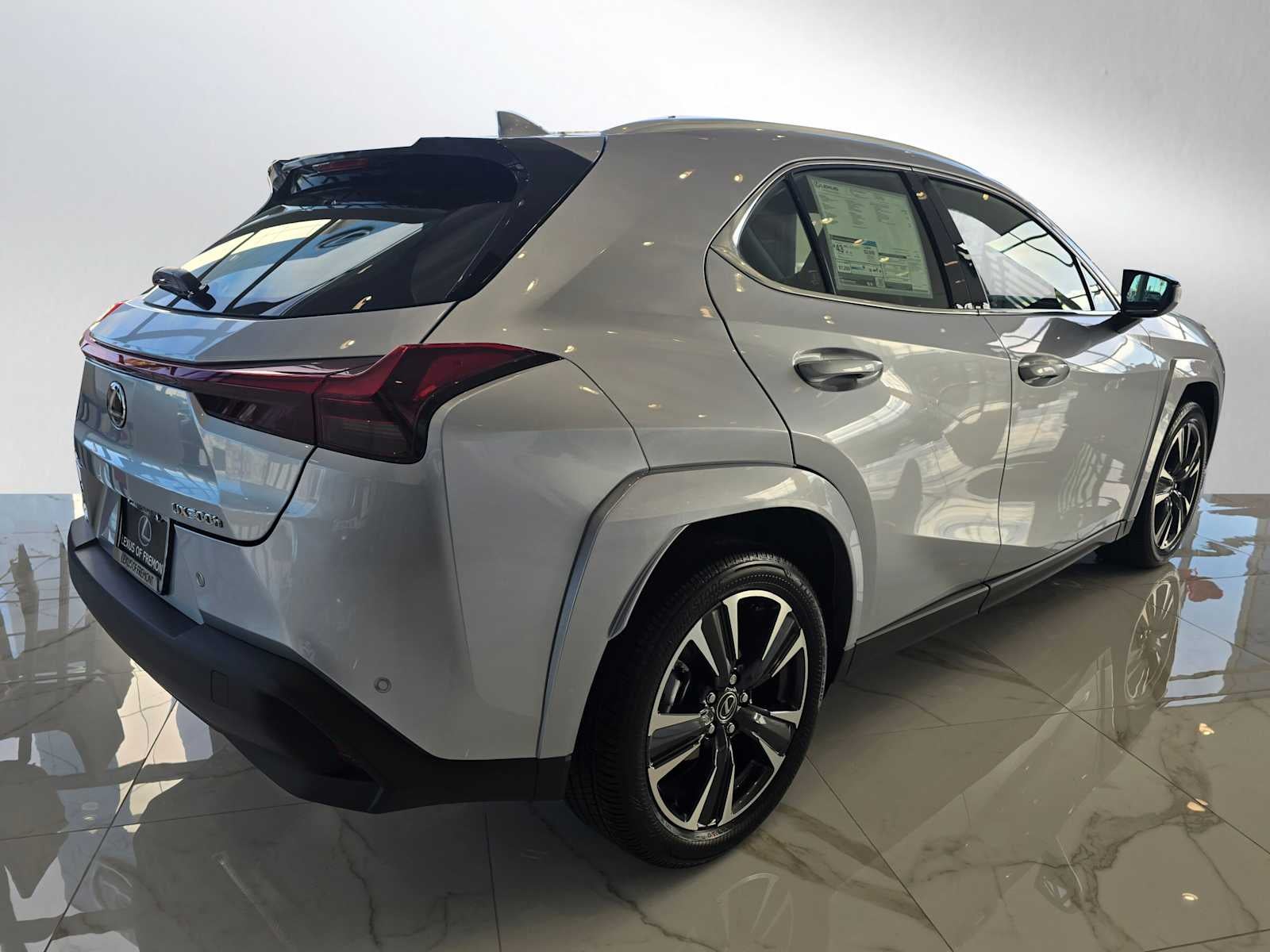 2025 Lexus UX Premium