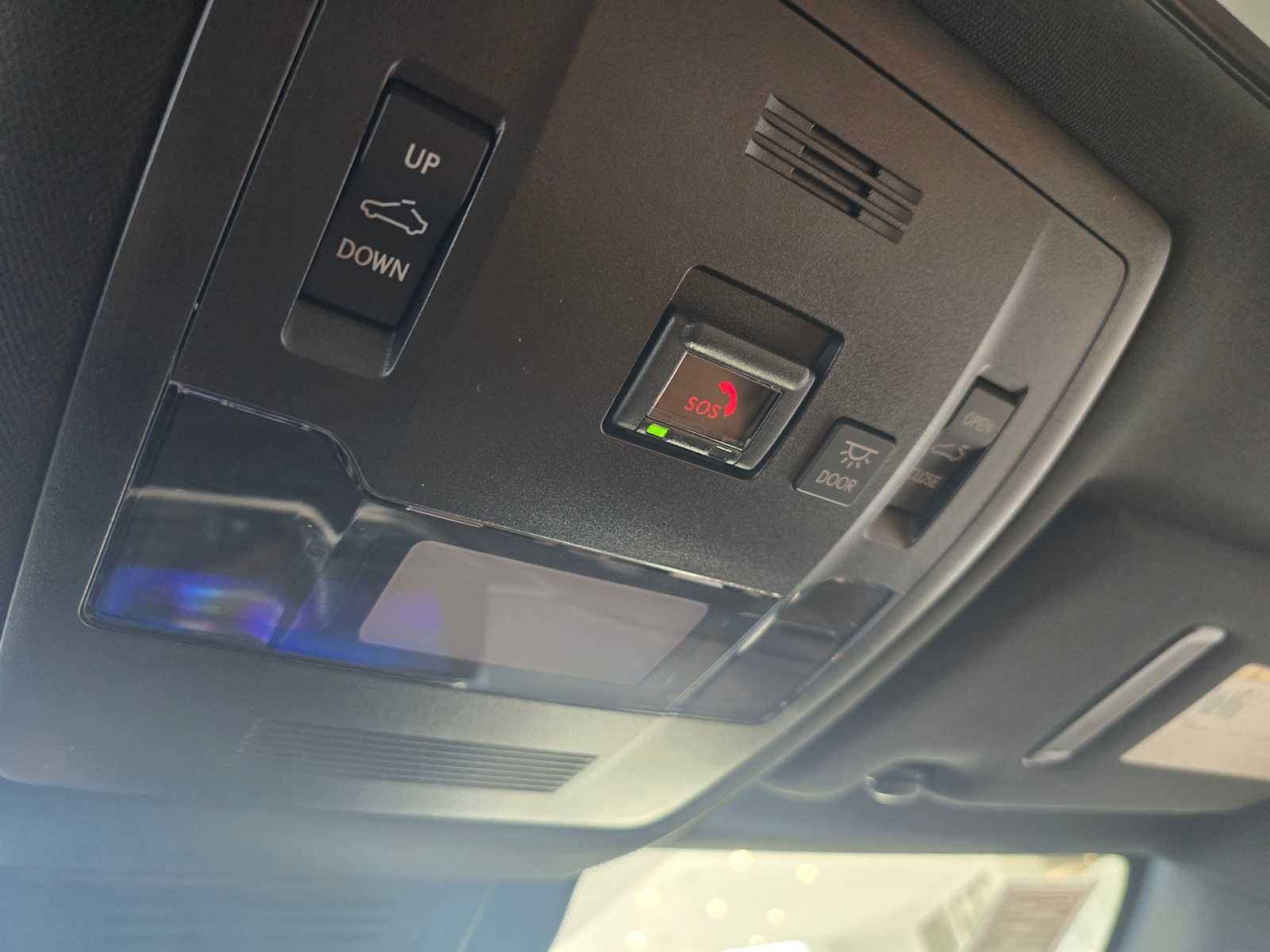 2025 Lexus UX Premium