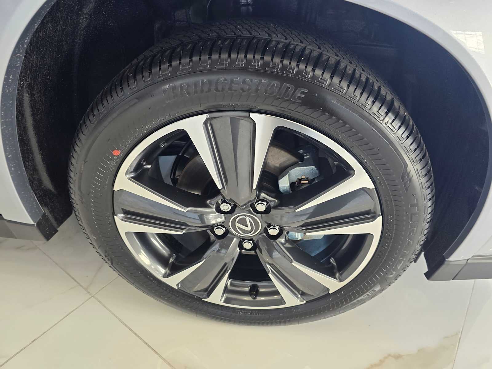 2025 Lexus UX Premium