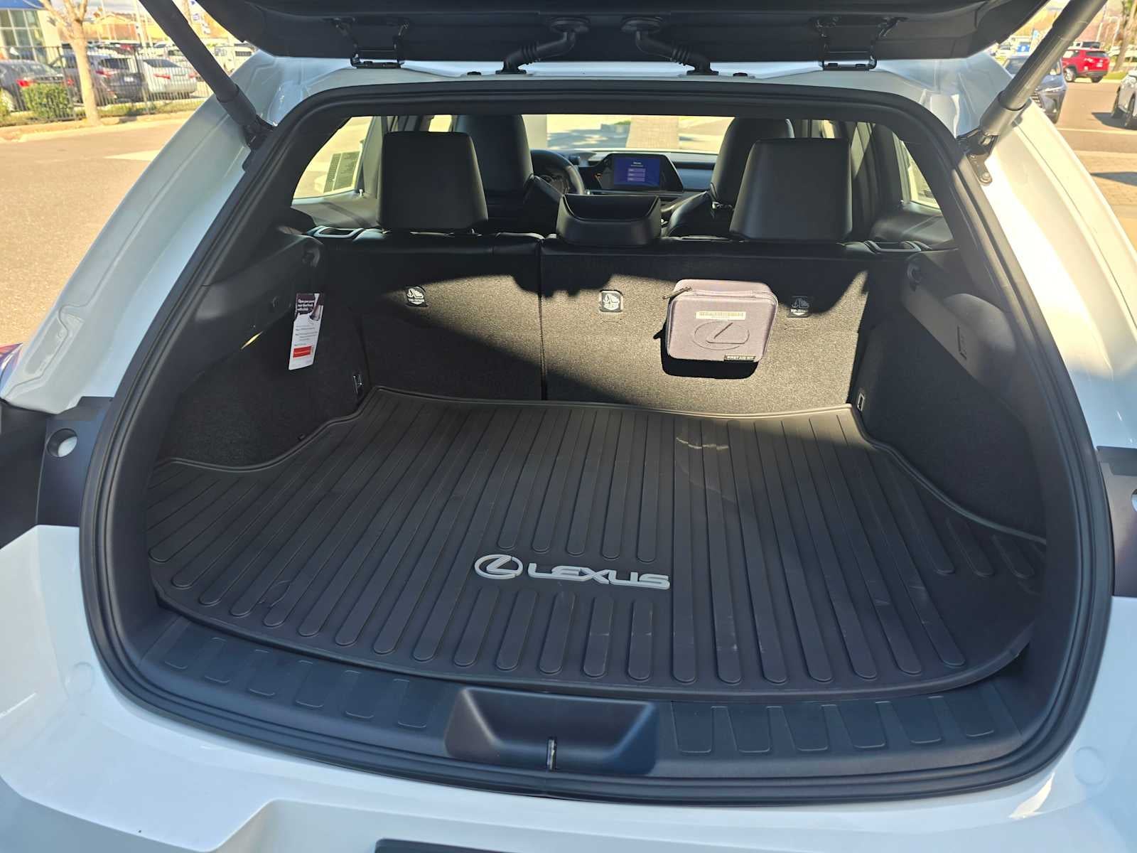 2026 Lexus UX 300h UX 300h